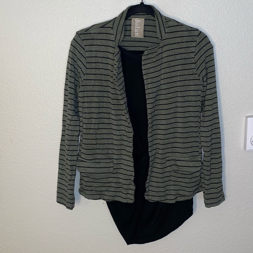 SUPER Comfy Dolan Left Coast Size L Green Blazer